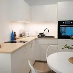 Apartman Comfortable Apartment, Year-round Pool