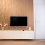 Comfortable Apartment, Year-round Pool Apartman