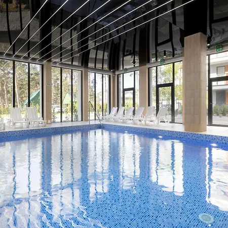 Comfortable Apartment, Year-round Pool Апартаменты *